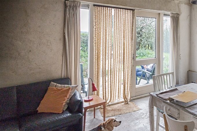 Interieur. Honden zijn welkom in het huisje! (Foto: Frank Weren)